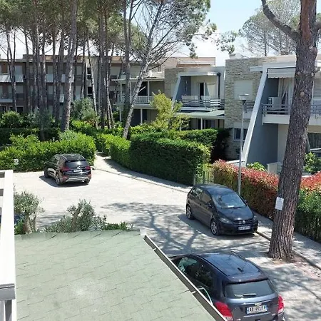 Reina Apartments_lura 3_gjiri Lalzit Durres